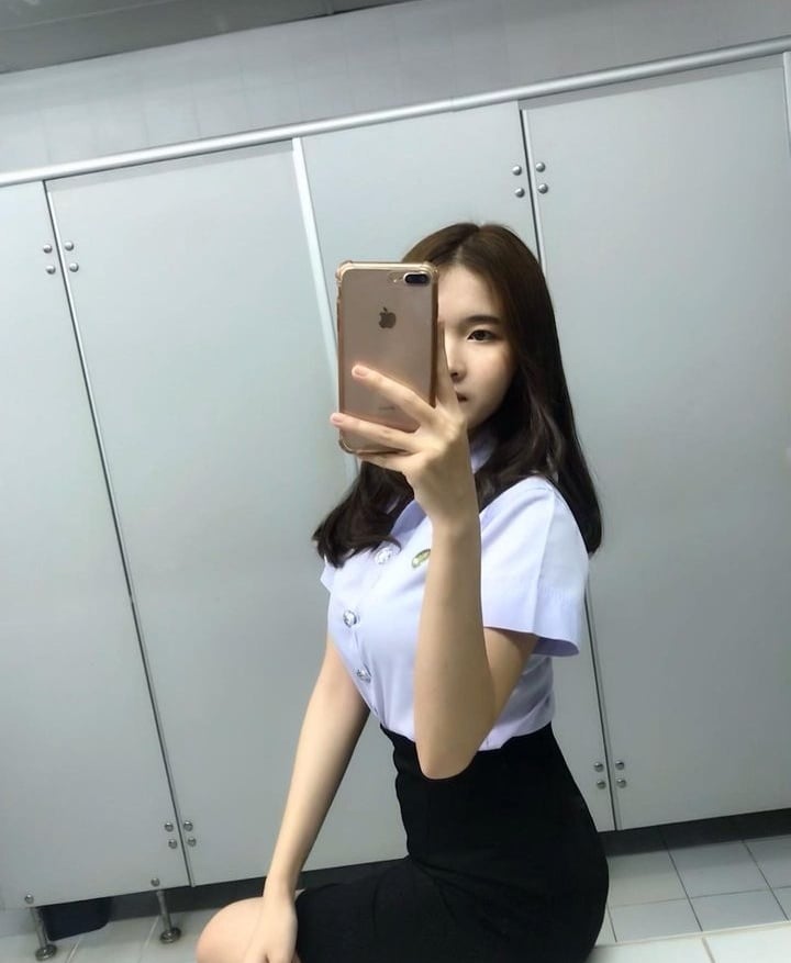 มาใหม่ ! ! นศ.รับครั้งแรก รับงานไซด์ไลน์ เด็กเอ็น พื้นหลังโปรไฟล์