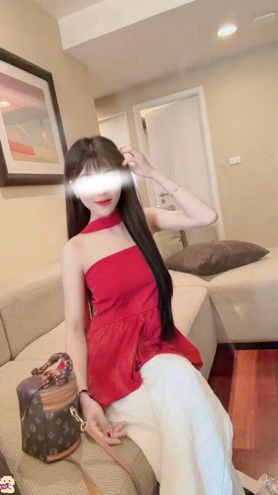 Alice อลิซ รับงานไซด์ไลน์ เด็กเอ็น พื้นหลังโปรไฟล์