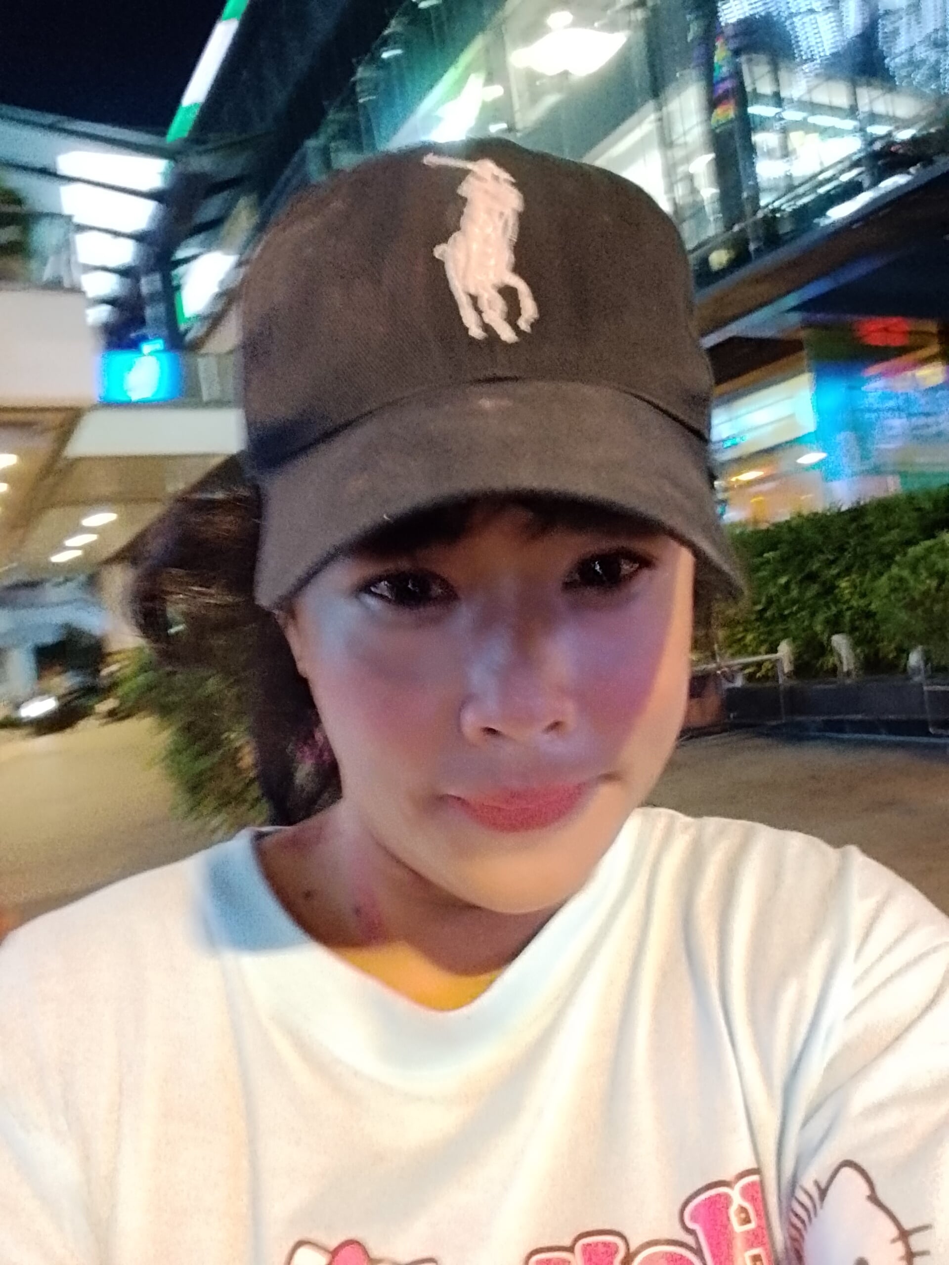 หนูน้อย รับงานไซด์ไลน์ เด็กเอ็น พื้นหลังโปรไฟล์