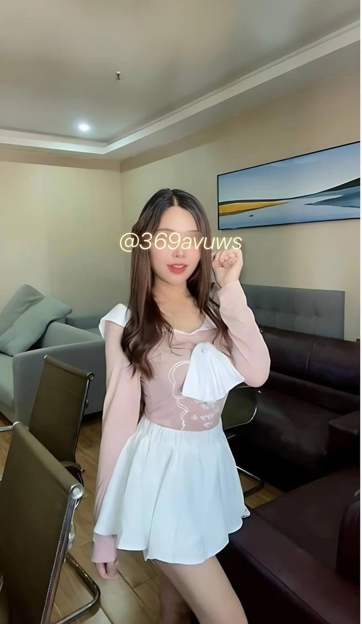 Gina รับงานไซด์ไลน์ เด็กเอ็น พื้นหลังโปรไฟล์